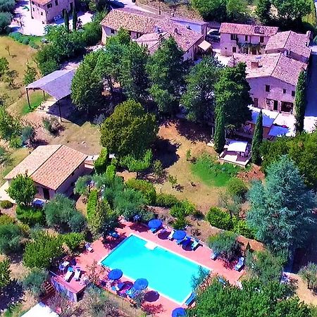 Agriturismo Camiano Piccolo Монтефалько Экстерьер фото