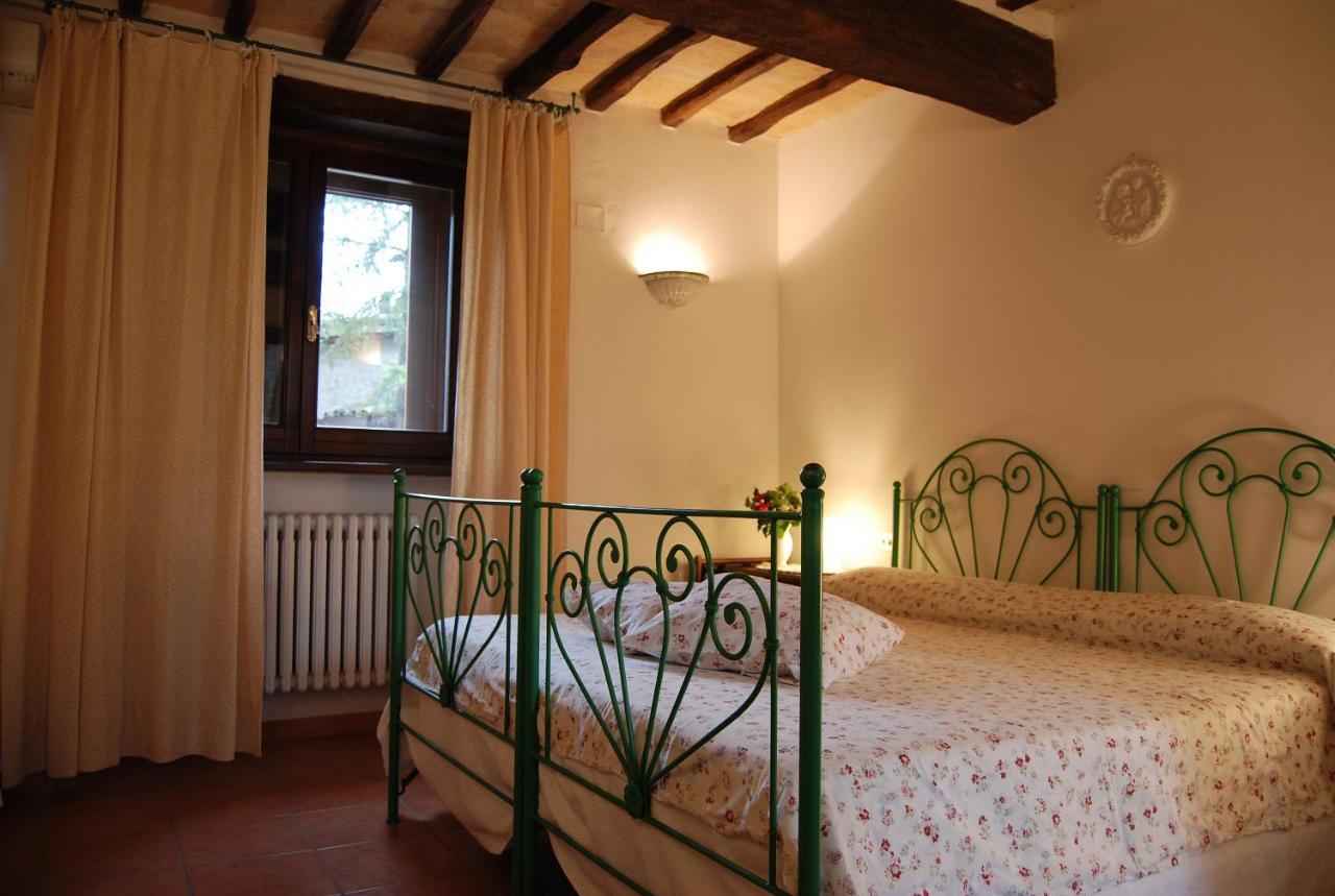 Agriturismo Camiano Piccolo Монтефалько Экстерьер фото
