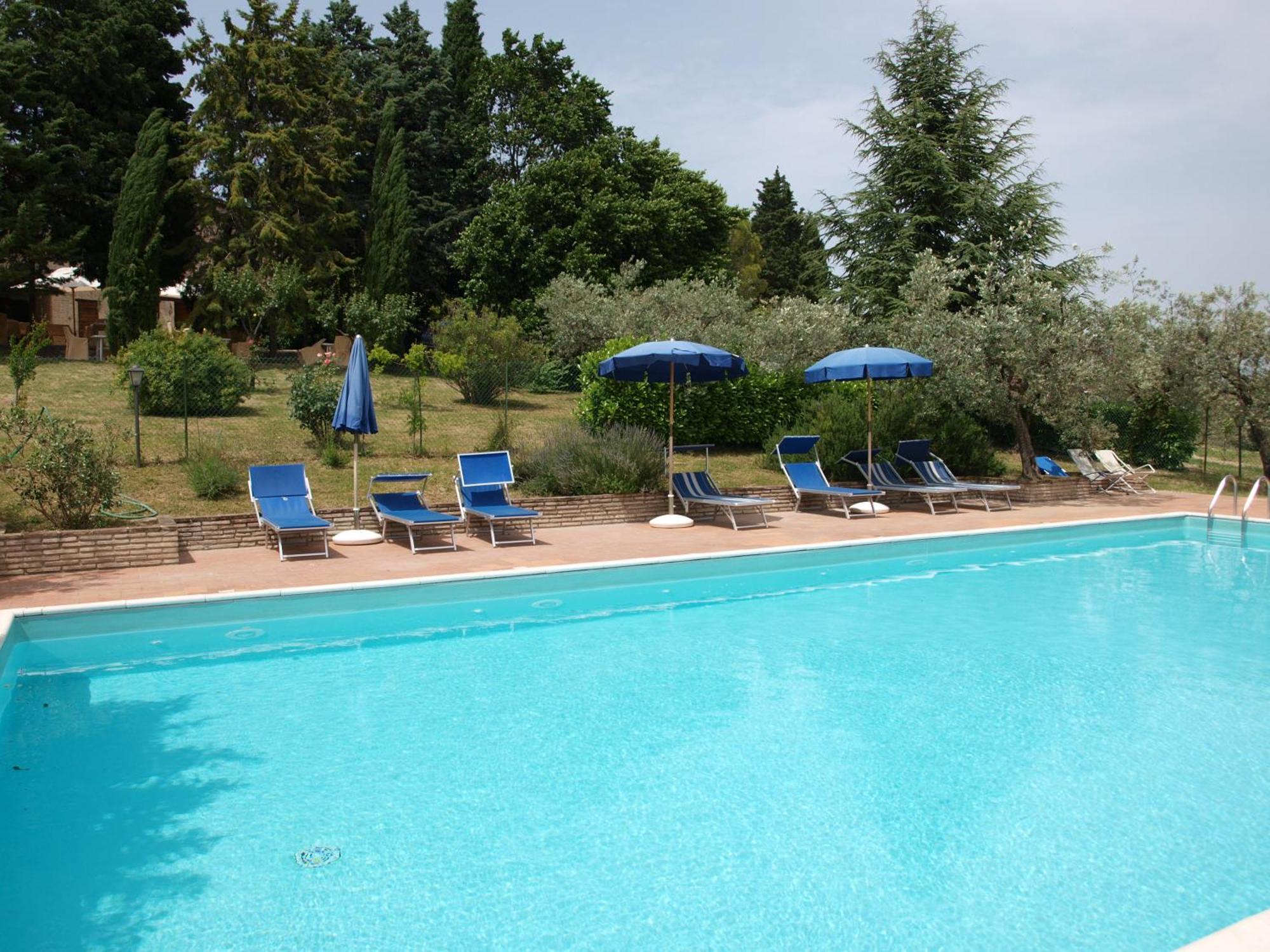 Agriturismo Camiano Piccolo Монтефалько Экстерьер фото